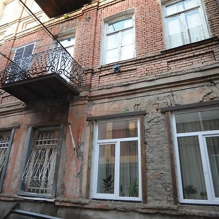 Old Tbilisi Metekhi One Room ภายนอก รูปภาพ