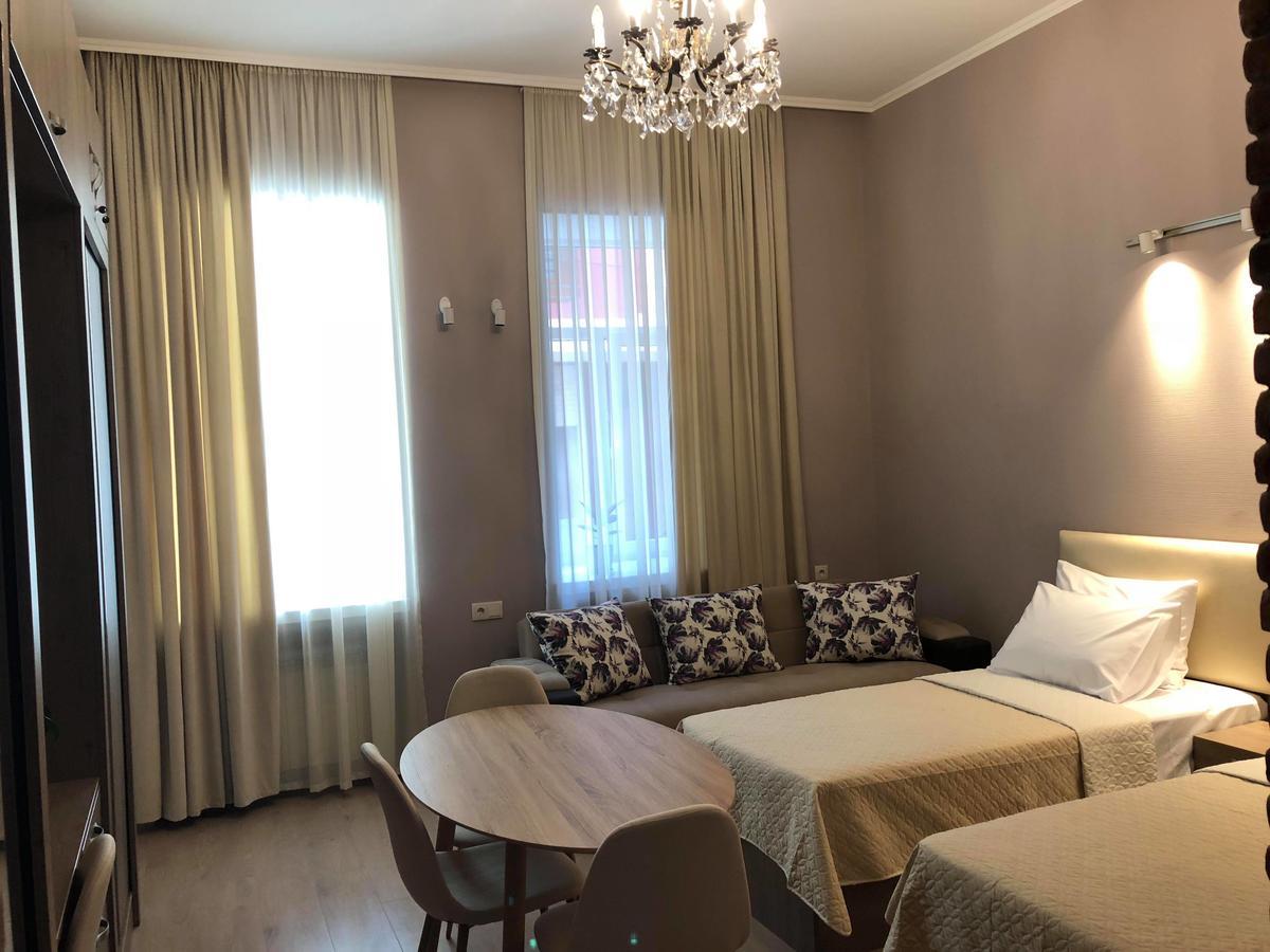 Old Tbilisi Metekhi One Room ภายนอก รูปภาพ