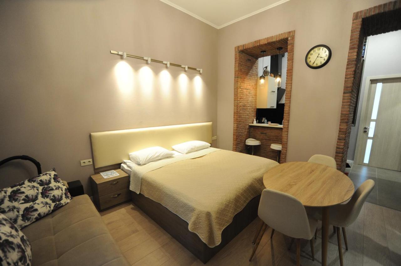 Old Tbilisi Metekhi One Room ภายนอก รูปภาพ